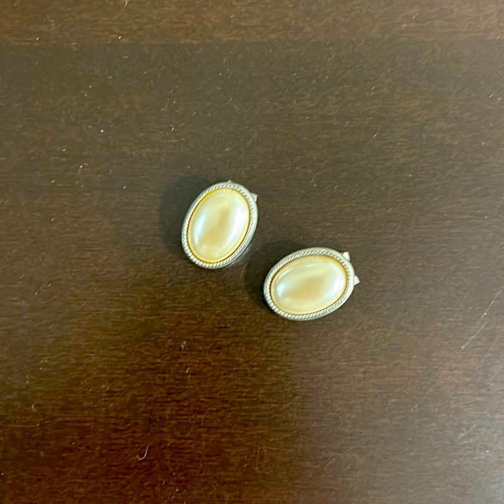 Liz Claiborne Signed Clip-on earrings - pearl and rhinestone